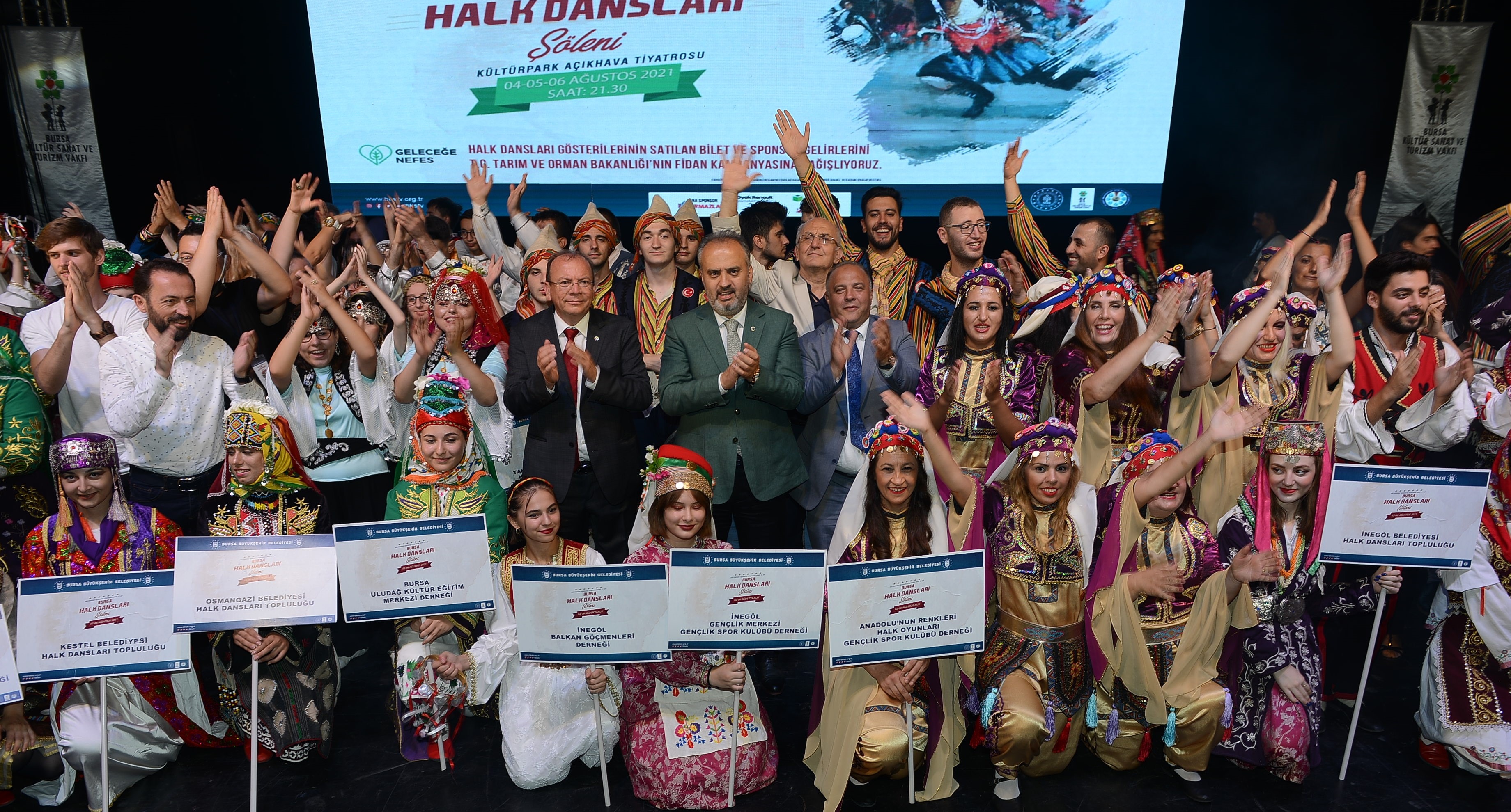 Halk danslarında muhteşem final