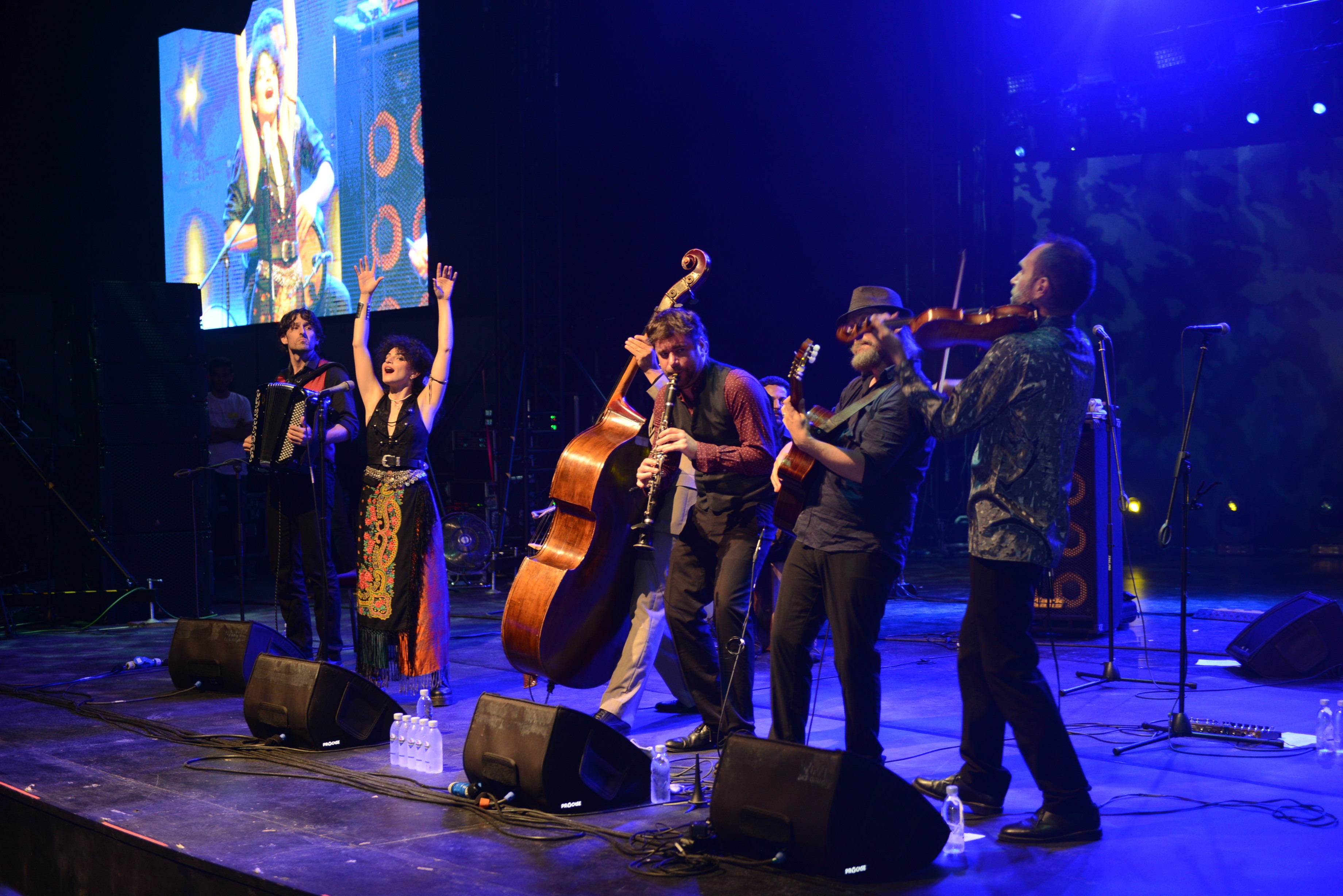 Festivalde Balkan ezgileri mest etti