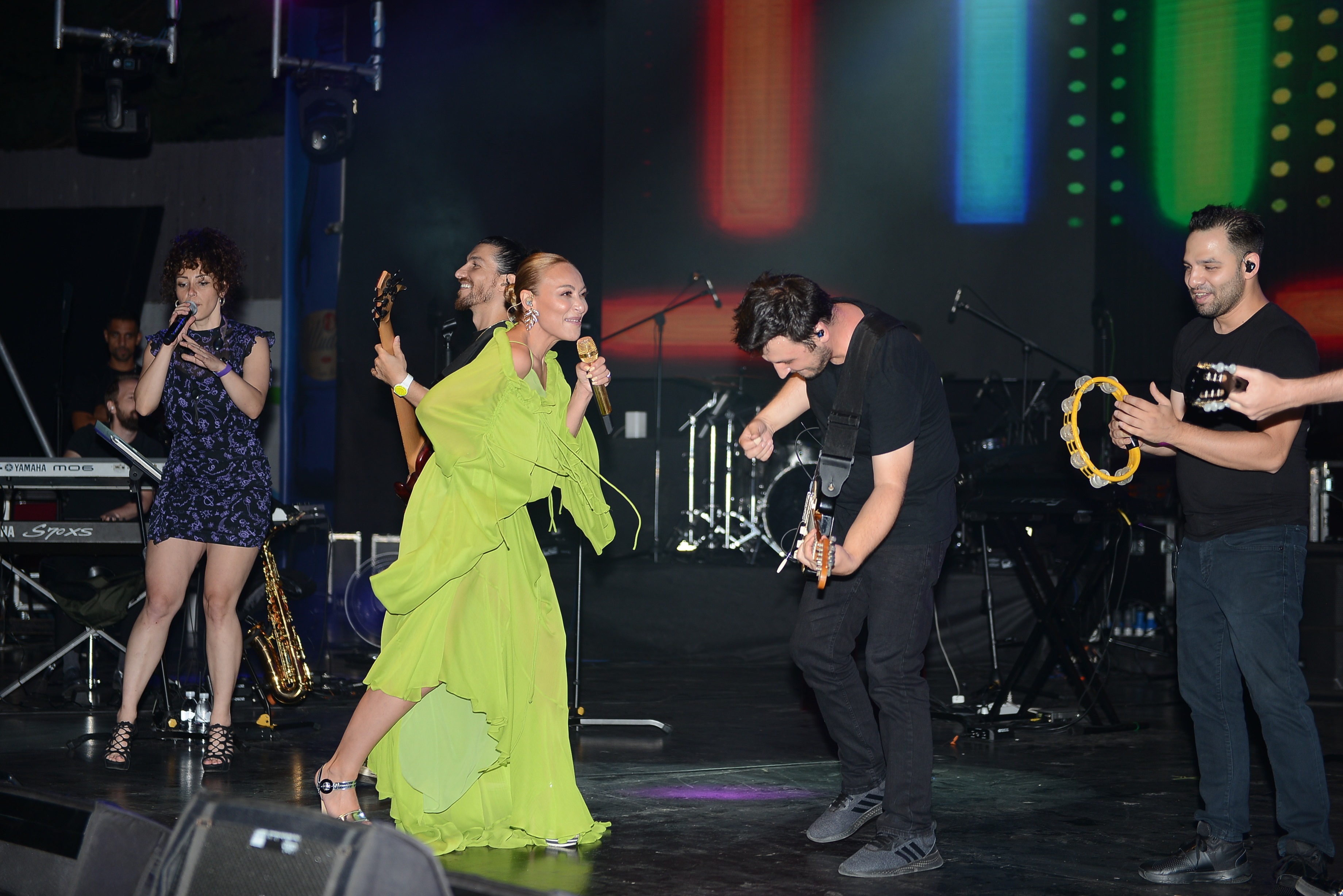 Festivalde Ziynet Sali coşkusu